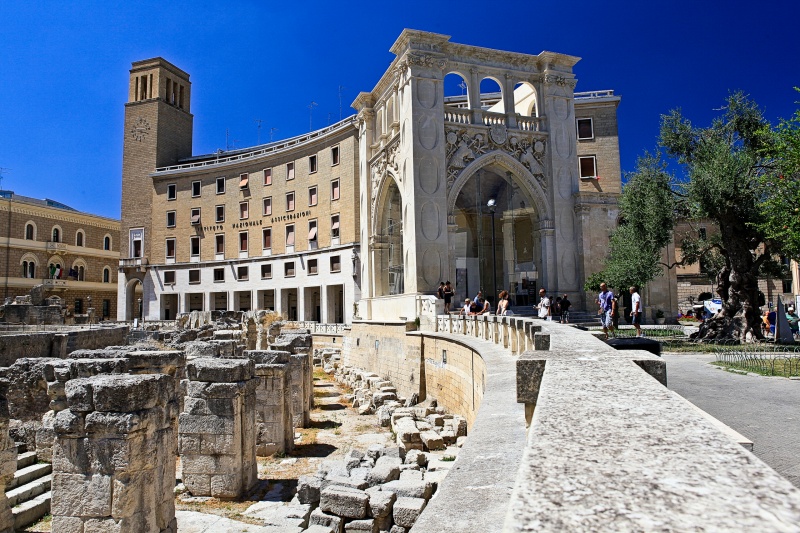 t5_lecce_il_salotto_elegante_di_lecce______4e556f2d76eb0_20110824_113749